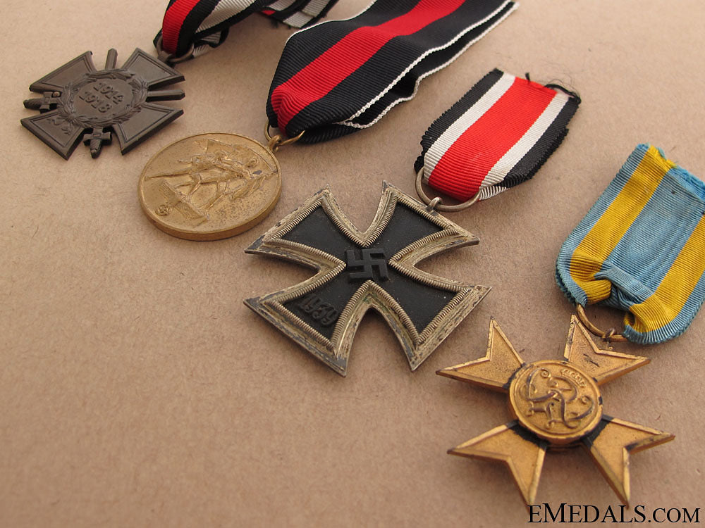four_german_medals_38.jpg5118f9c60d672