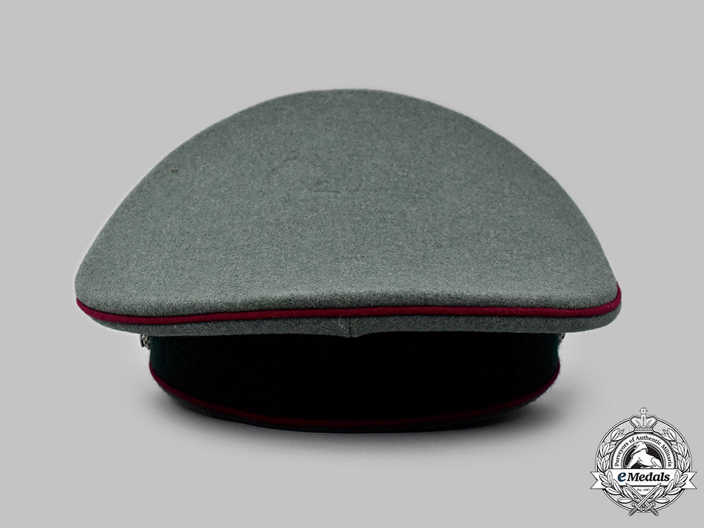 germany,_heer._a_rare_smoke/_chemical_troops_officer’s_visor_cap,_by_schellenberg_38_m21_mnc6074_1