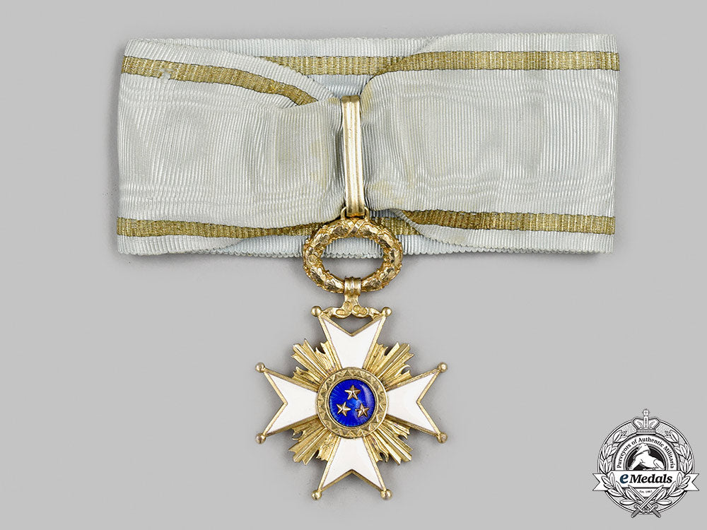 latvia,_republic._an_order_of_the_three_stars,_ii_class_grand_officer,_by_w.r.muller,_c.1935_38_m21_mnc6755_1