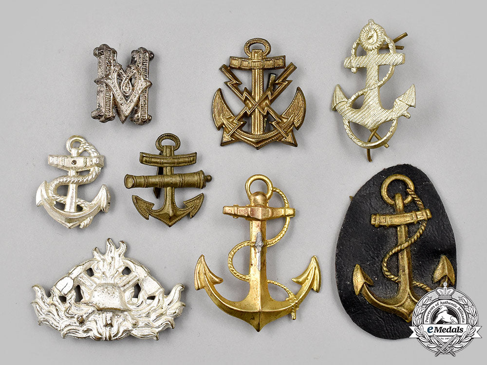 germany,_third_reich._a_mixed_lot_of_insignia_390_m21_mnc0532_1_1