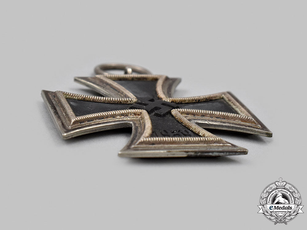 germany,_wehrmacht._a1939_iron_cross_ii_class,_anton_schenkls_nachfolger_39_m21_mnc4600