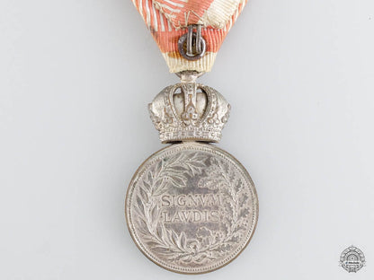 a_rare_silver_signum_laudis_award_to_the_airship_division_3.jpg5491e95e86abd