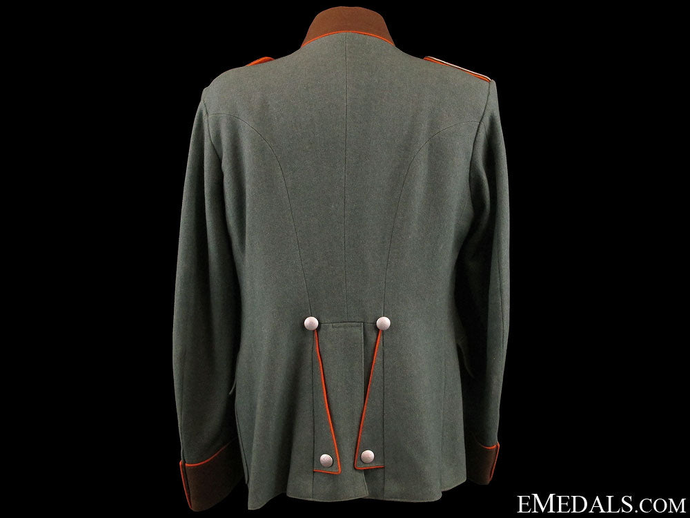 schutzpolizei_revier-_hauptmann_dress_tunic_3.jpg51d477185c14d