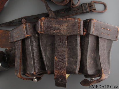 wwii_army(_heer)_ammunition_belt_with_buckle_3.jpg5228e3f0a93dd