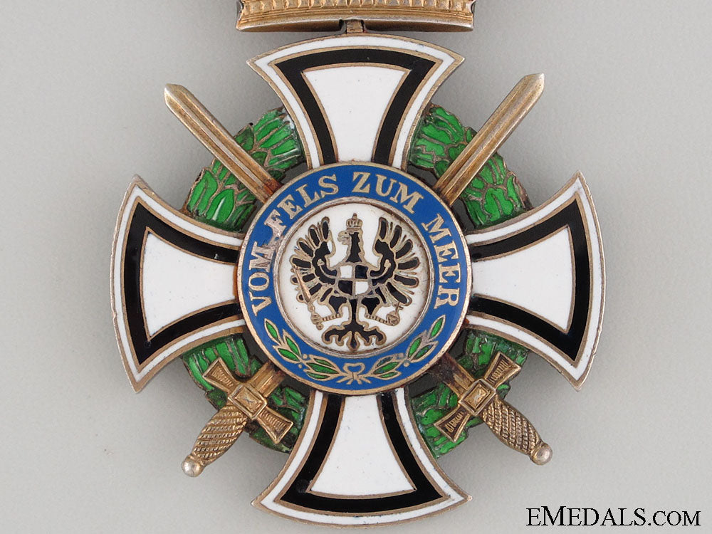 house_order_of_hohenzollern_with_swords_3.jpg52696a159833d