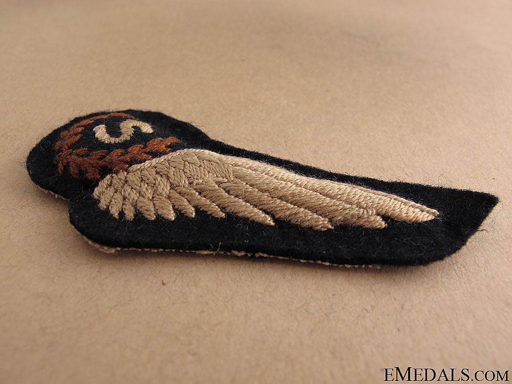wwii_raf_signaler(_s)_wing_3.jpg5140c9a680063