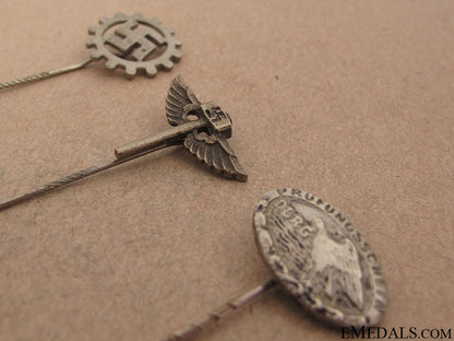 three_german_stick_pins_3.jpg51f6c329632bd