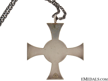 german_red_cross_sister's_cross_3.jpg51cdd316c3986