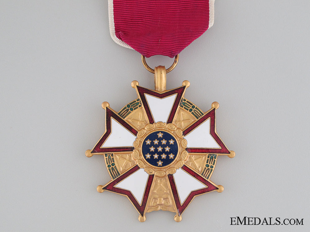 legion_of_merit_3.jpg52bf0bef3afa7