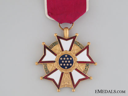 legion_of_merit_3.jpg52bf0bef3afa7