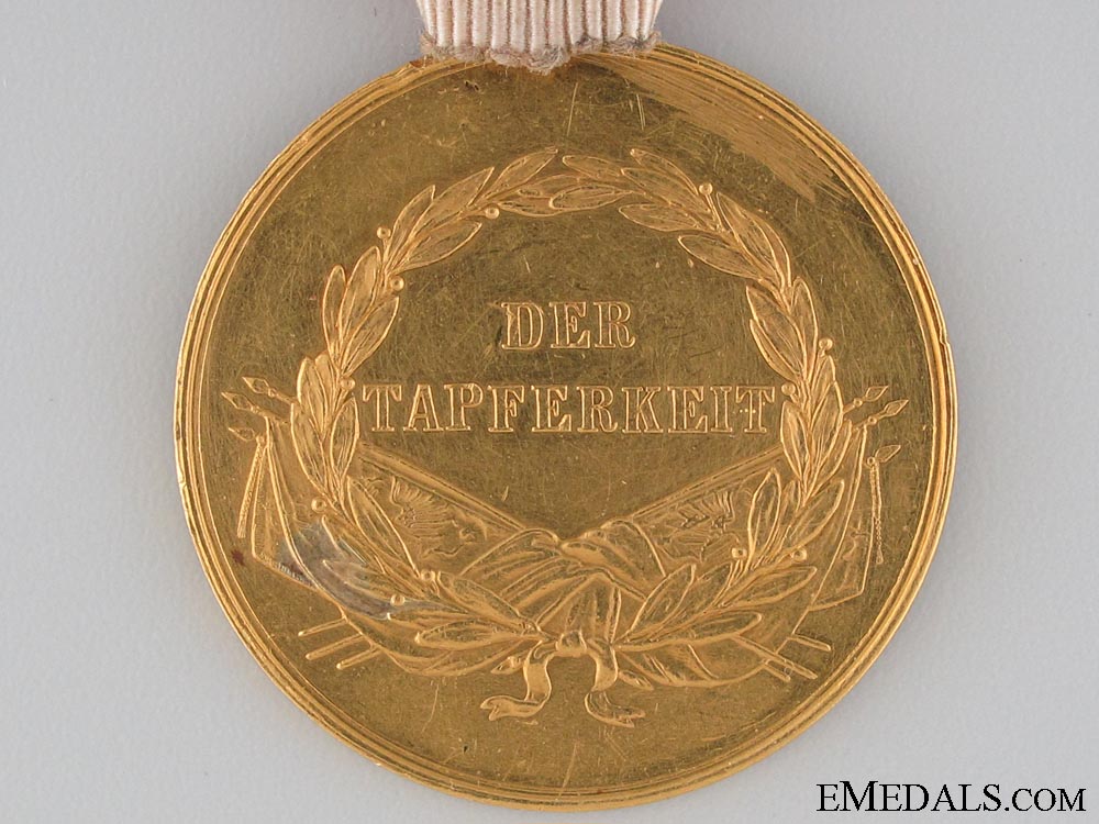austrian_golden_bravery_medal_in_gold_3.jpg531f41bfd8866