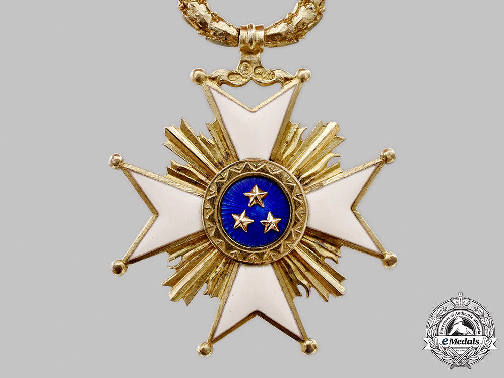 latvia,_republic._an_order_of_the_three_stars,_ii_class_grand_officer,_by_w.r.muller,_c.1935_41_m21_mnc6760_1