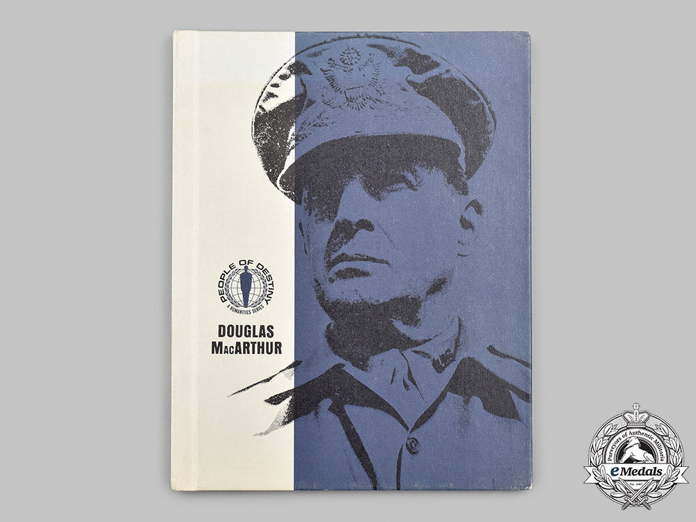 united_kingdom,_united_states,_italy._lot_of_seven_second_war_themed_publications_41_m21_mnc8177