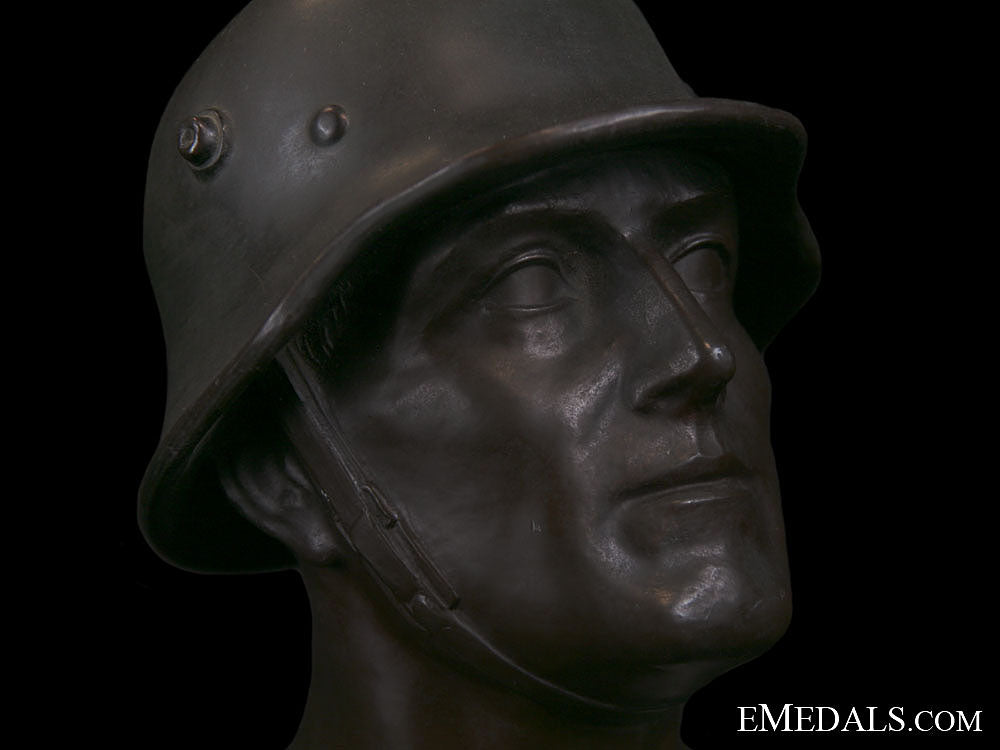 an_army(_heer)_bronze_statue_43.jpg50eee1146f337