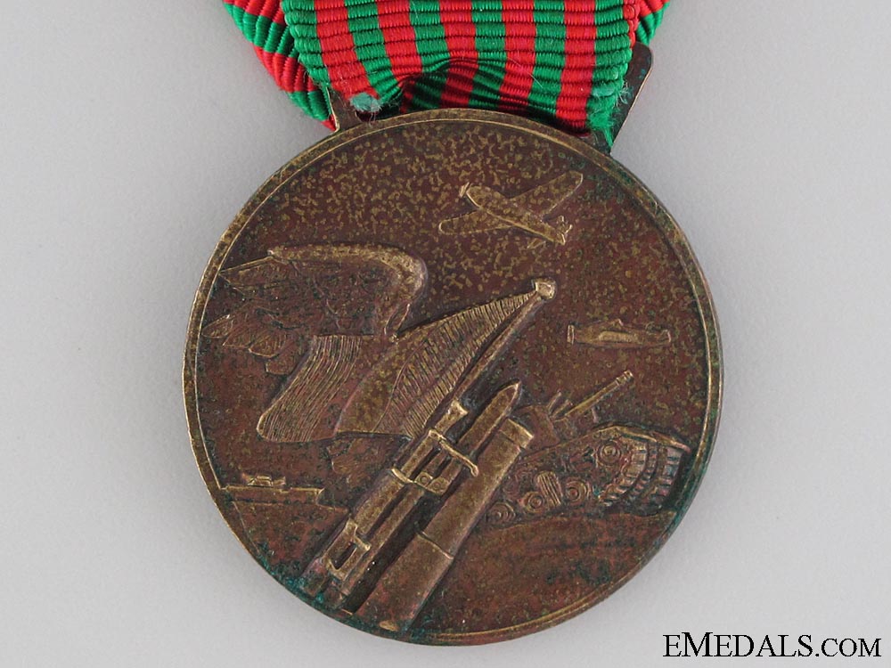 medal_for_the_war_of1940-1943_43.jpg52f67e43019f7