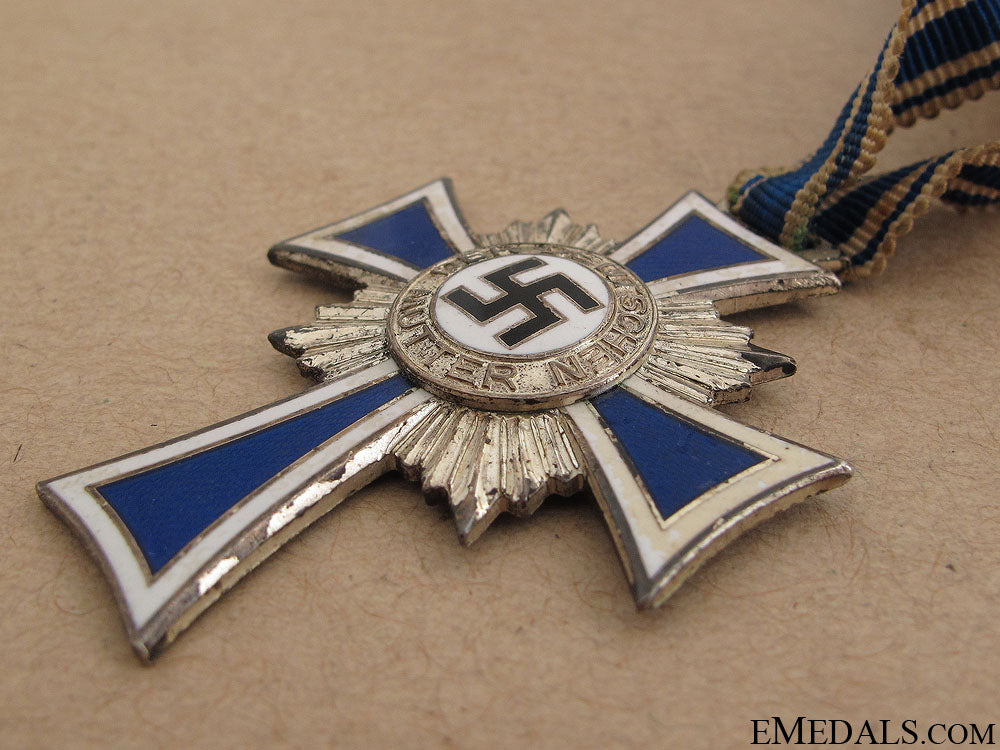 mother’s_cross-_silver_grade_43.jpg51d45d6804b04