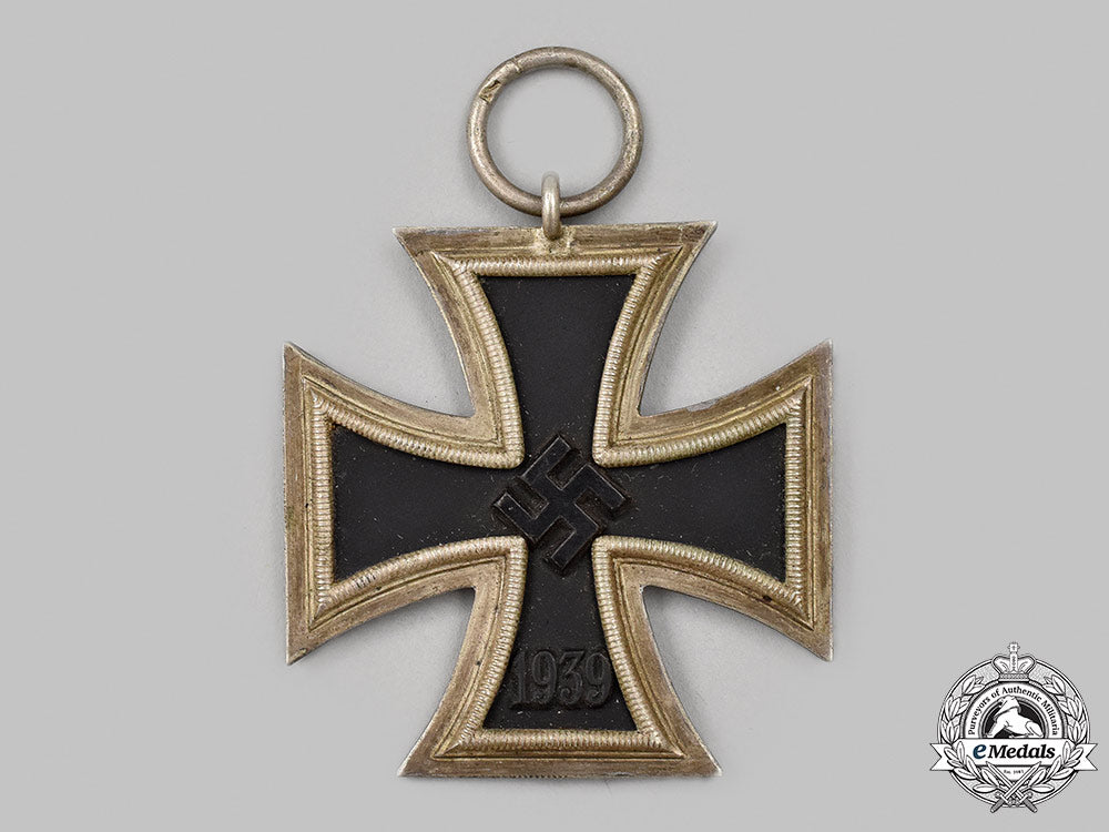 germany,_wehrmacht._a1939_iron_cross_ii_class,_by_paul_meybauer_43_m21_mnc4198_1