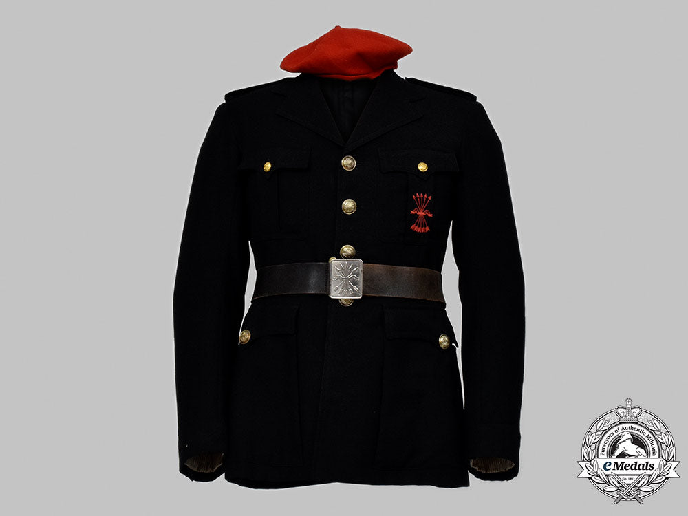 spain,_facist_state._a_falange_officer's_uniform,_c.1940_44_m21_mnc5713