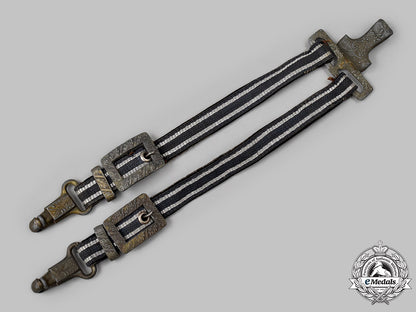 germany,_luftwaffe._an_officer’s_dress_dagger,_with_hanger_45_m21_mnc2527