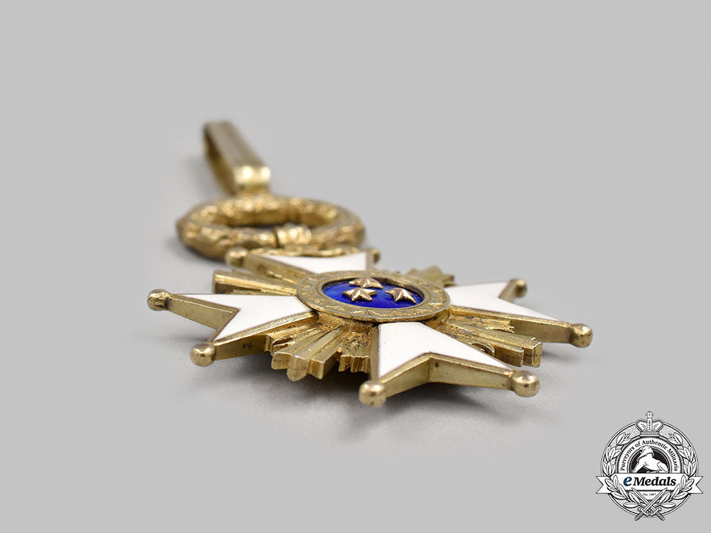 latvia,_republic._an_order_of_the_three_stars,_ii_class_grand_officer,_by_w.r.muller,_c.1935_45_m21_mnc6767_1