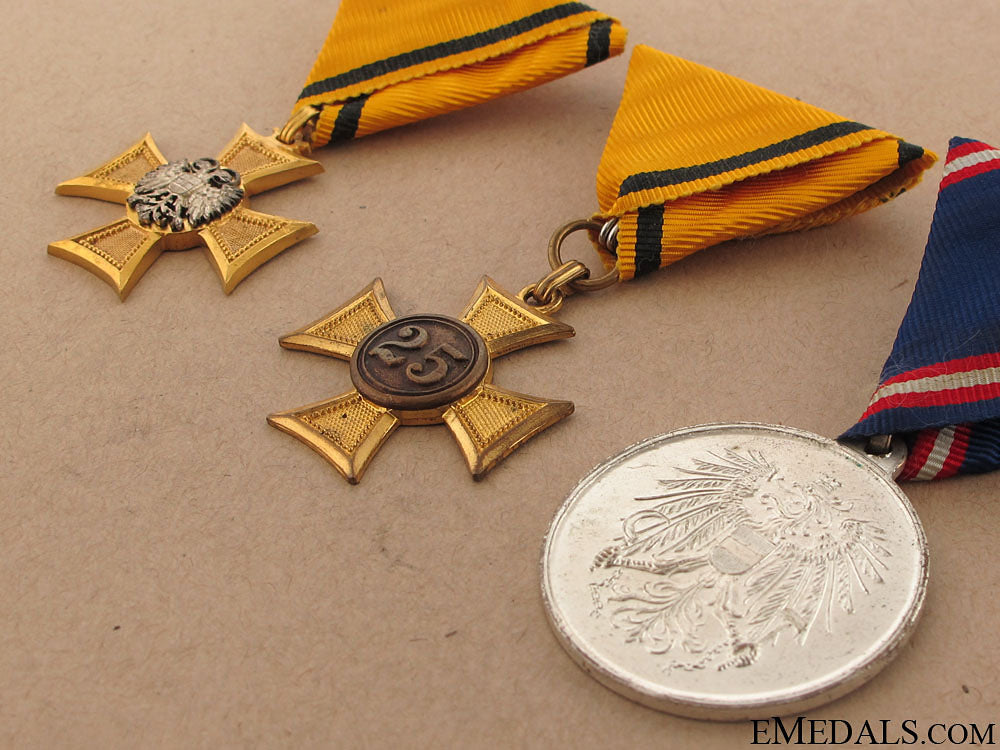 three_military_service_awards_46.jpg508eafadeba93