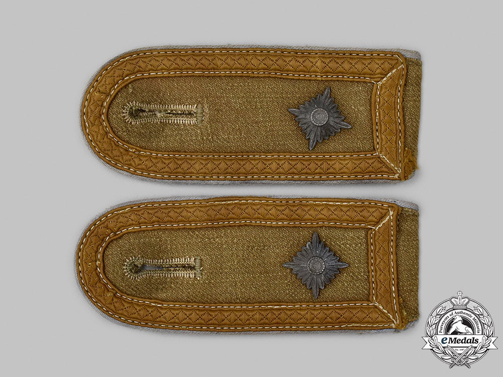 germany,_heer._a_set_of_tropical_vehicle/_supply_troops_feldwebel_shoulder_straps_46_m21_mnc1156