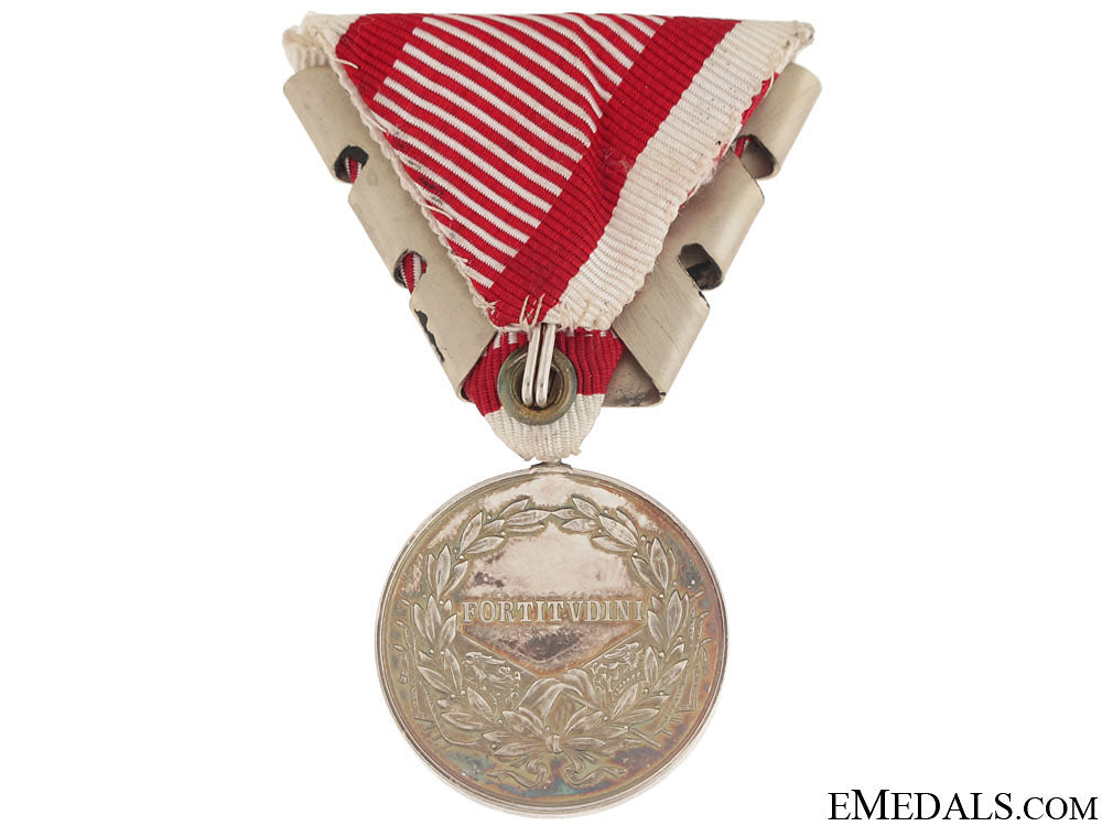 silver_bravery_medal1_st._class–_emperor_karl_47.jpg50783d757193e