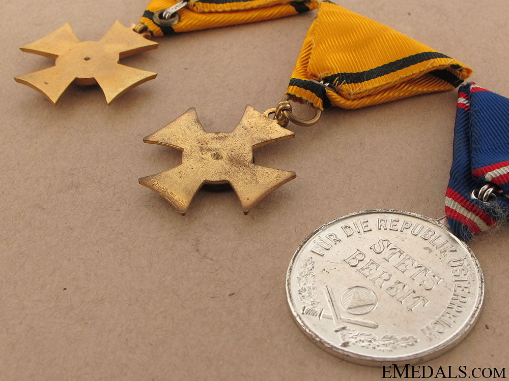 three_military_service_awards_47.jpg508eafb926bcb