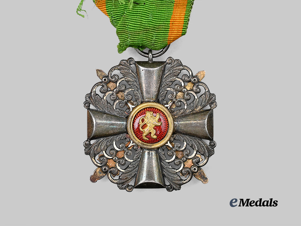 baden,_grand_duchy._an_order_of_the_zähringer_lion,_i_i_class_knight’s_cross_with_swords,_c.1916_e_medals__g61781_5