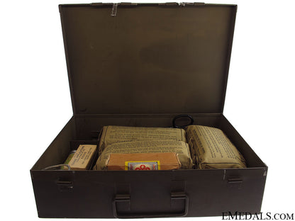 wwii_tanks_and_armoured_cars_first_aid_kit_48__2_