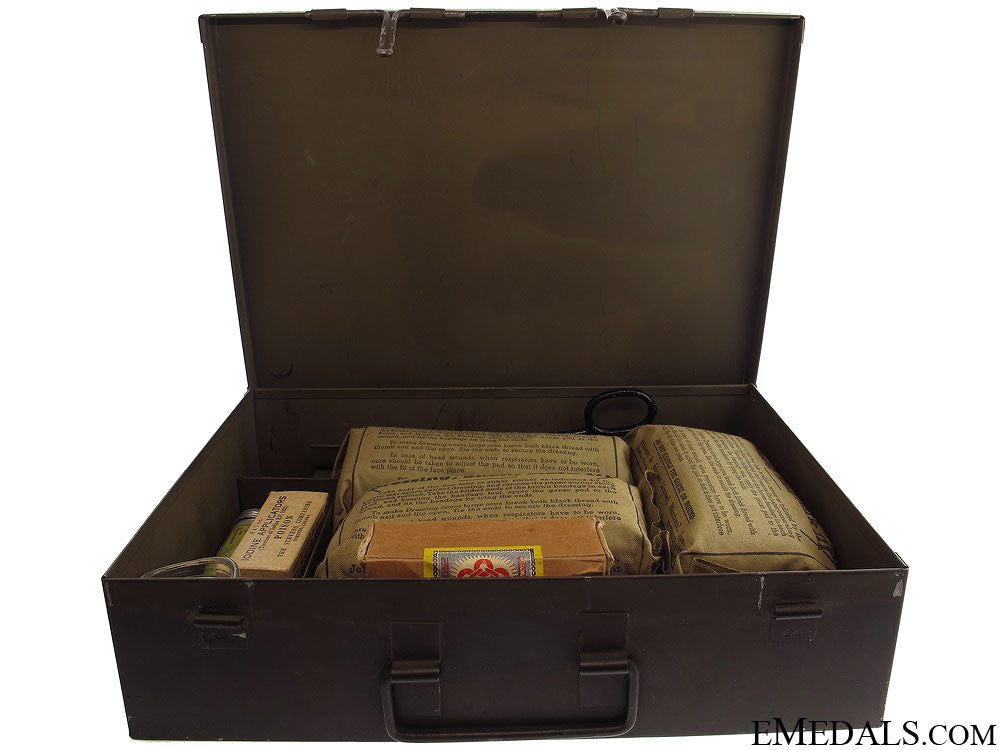 wwii_tanks_and_armoured_cars_first_aid_kit_48__2_