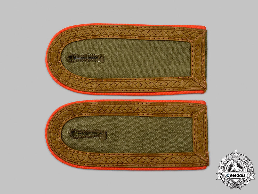 germany,_heer._a_set_of_tropical_unteroffizier_flak/_artillery_tropical_shoulder_straps_49_m21_mnc1013_1