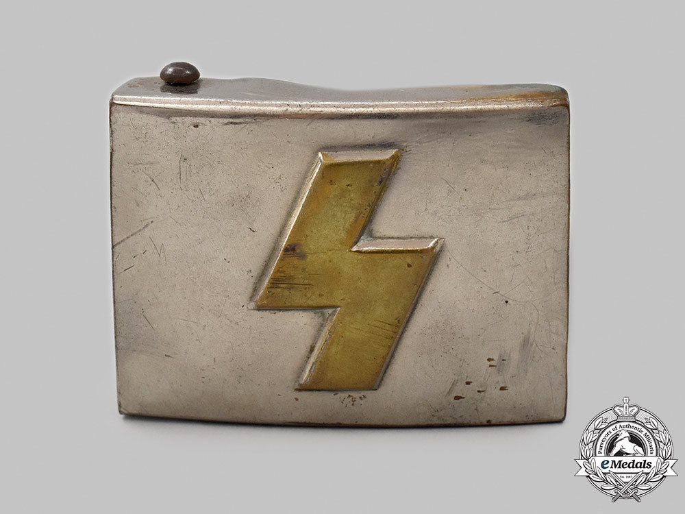 germany,_dj._a_deutsches_jungvolk_member’s_belt_buckle,_by_paul_cramer_49_m21_mnc3423_1