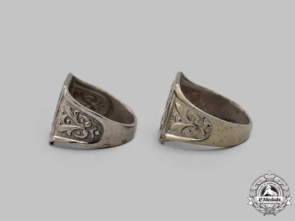 spain,_facist_state._two_membership_rings,_c.1940_49_m21_mnc4844