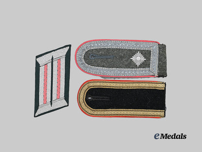 germany,_wehrmacht._a_mixed_lot_of_collar_and_shoulder_insignia,_heer_and_waffen-_s_s_issue_e_medals__g62757_2