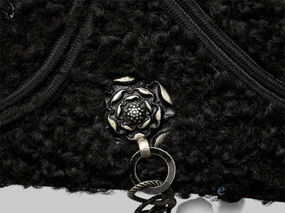 canada._a_queen’s_own_rifles_busby_with_plume_and_metal_case_e_medals__m0432-254_16