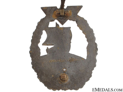 auxiliary_cruiser_war_badge_by_schwerin_4.jpg5159b3045b89d