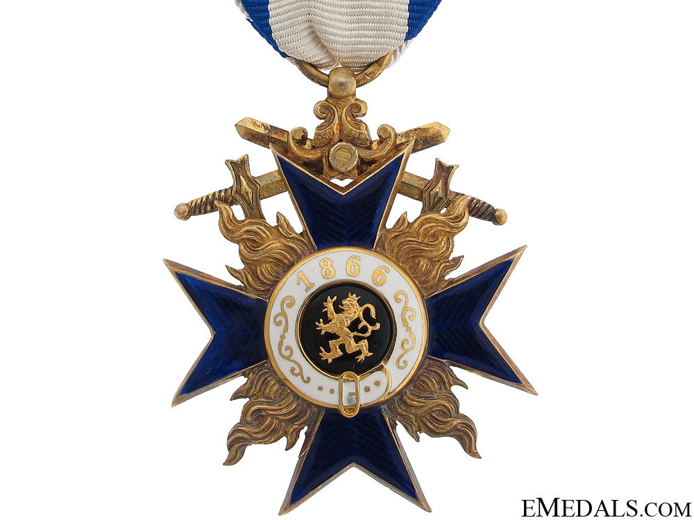 military_merit_cross_with_swords_4.jpg51a768f41bf77