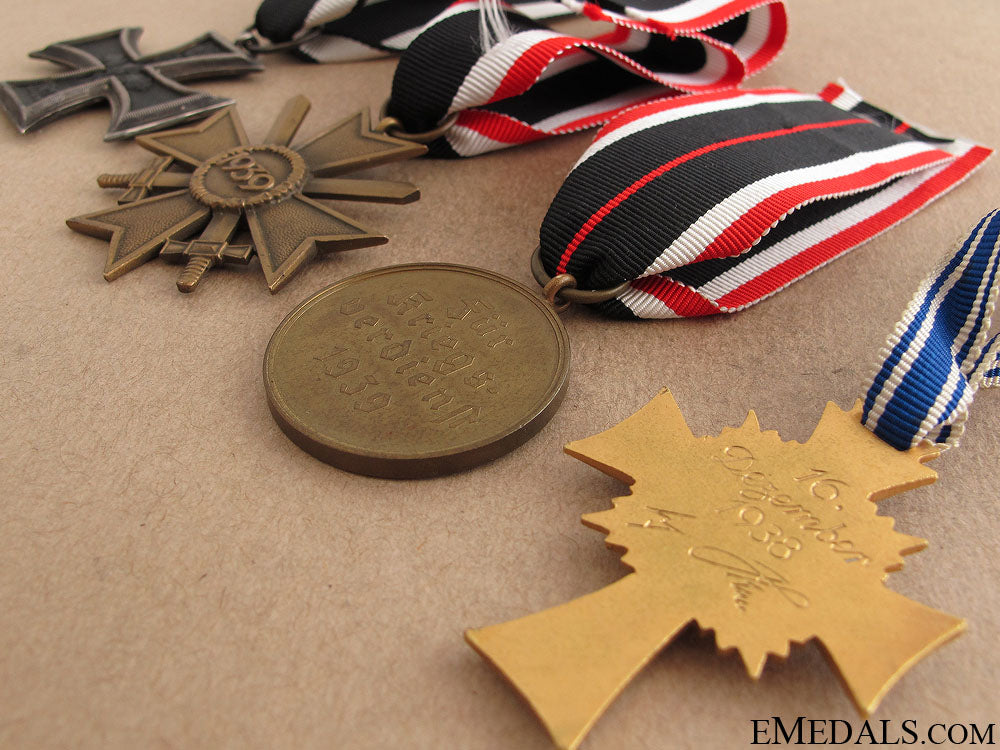 four_german_awards_4.jpg51d2fc4c2e62e