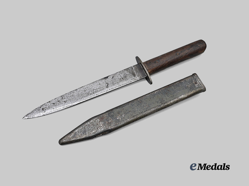 austria,_empire._an_m17_austro-_hungarian_trench_knife_with_steel_scabbard&_belt_loop_e_medals__e_u24934_3