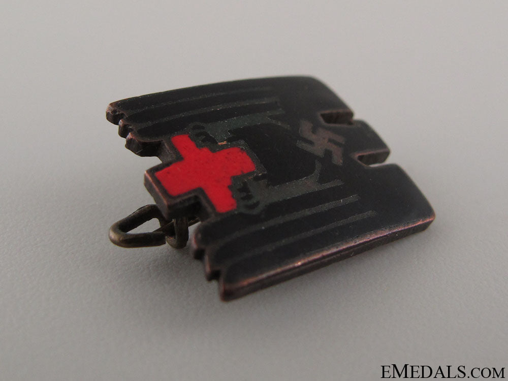 german_red_cross_membership_pin_50.jpg5261803982287