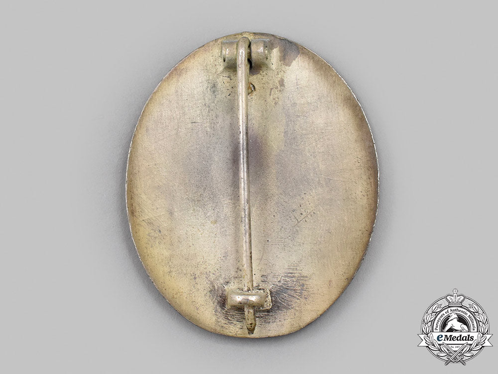 germany,_wehrmacht._a_wound_badge,_silver_grade,_by_hermann_wernstein_50_m21_mnc4618