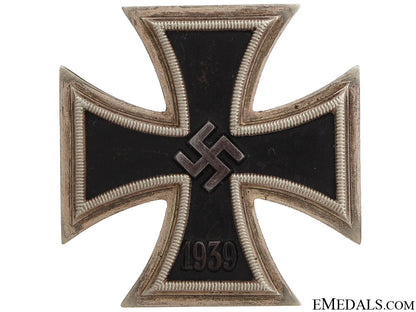 iron_cross1_st_class1939_by_stainhauer&_luck_51.jpg51f12e5628d51