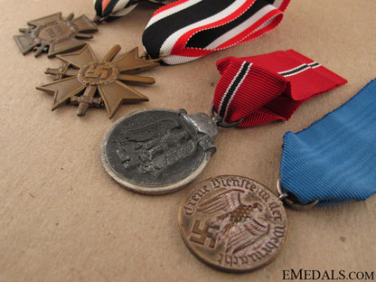 four_wwii_german_awards_51.jpg5230bde130c4a