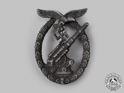 germany,_luftwaffe._a_flak_badge,_by_gustav_brehmer_51_m21_mnc4925_1_1