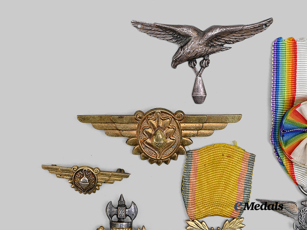 france,_romania,_united_states._a_mixed_lot_of_decorations_e_medals__m0625-121_4