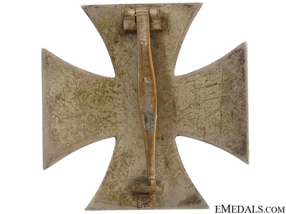iron_cross1_st_class1939_by_stainhauer&_luck_52.jpg51f12e5b1b163