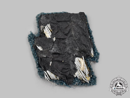 germany,_ss._an_ss_police_personnel_breast_insignia_54_m21_mnc3428