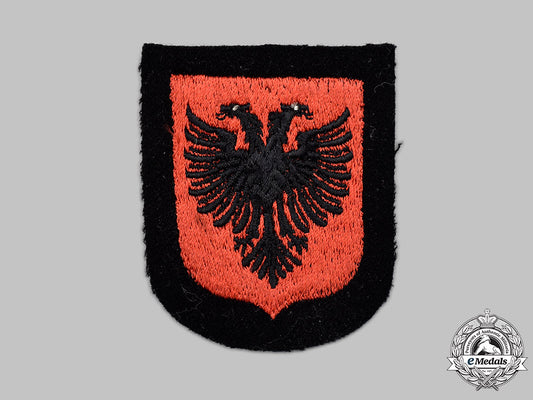 germany,_ss._a21_st_waffen_mountain_division_of_the_ss_skanderbeg_sleeve_shield_54_m21_mnc6191_1