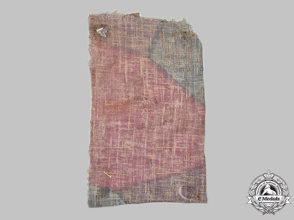 germany,_luftstreitkräfte._a_cut-_off_section_of_camouflage_cloth_from_a_downed_german_plane,_western_front,_c.1918_54_m21_mnc7925